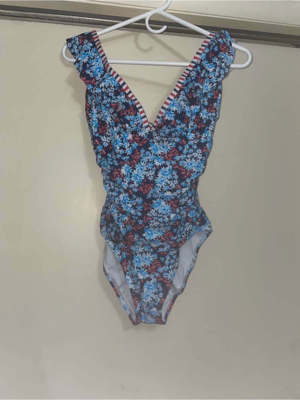 crown & ivy Blue Floral Ruffled One-Piece Swimsuit